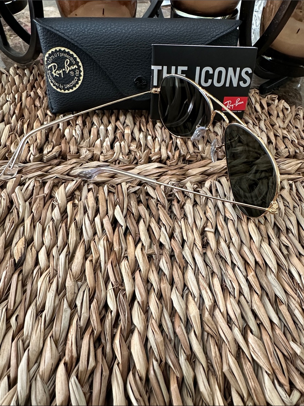 Ray-Ban Gold Frame Sunglasses with Green Lenses - Picture 2 of 3